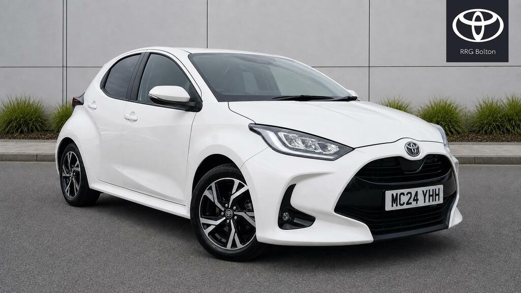 Toyota Yaris 1.5 Vvt-h Design E-cvt Euro 6 Ss White