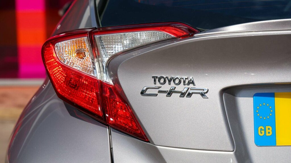Toyota C-Hr 1.2 Vvt-i Icon Cvt Euro 6 Ss DG18UAZ Silver #6