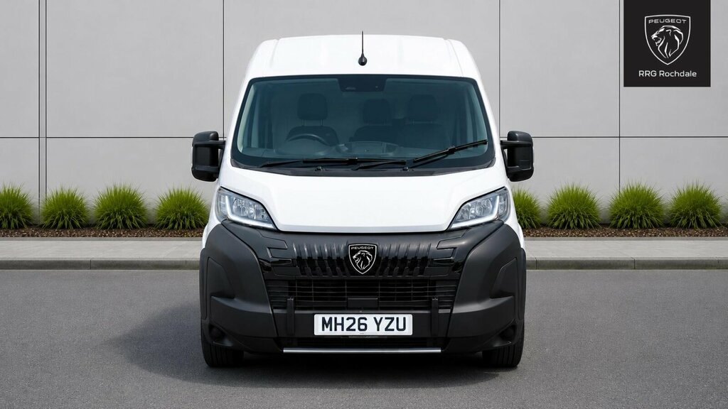 Peugeot Boxer 2.2 Bluehdi 335 Professional Panel Van Grey #2