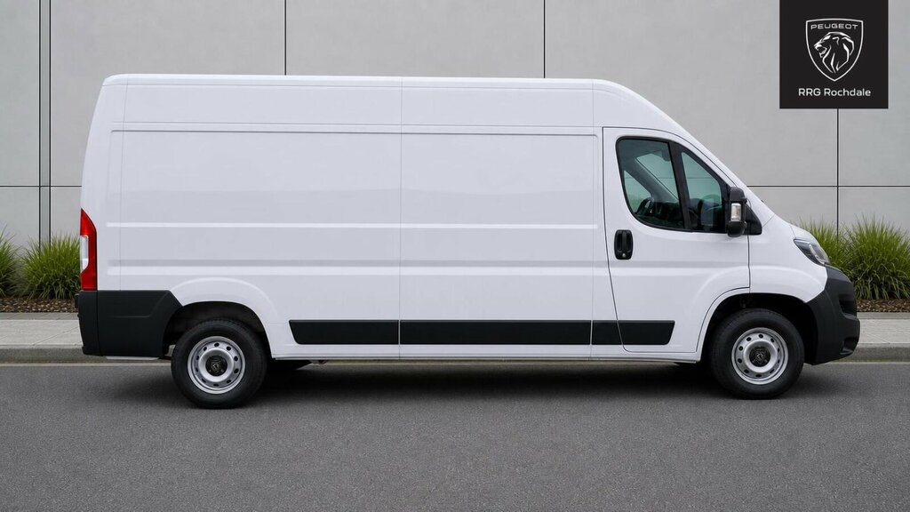 Peugeot Boxer 2.2 Bluehdi 335 Professional Panel Van Grey #8