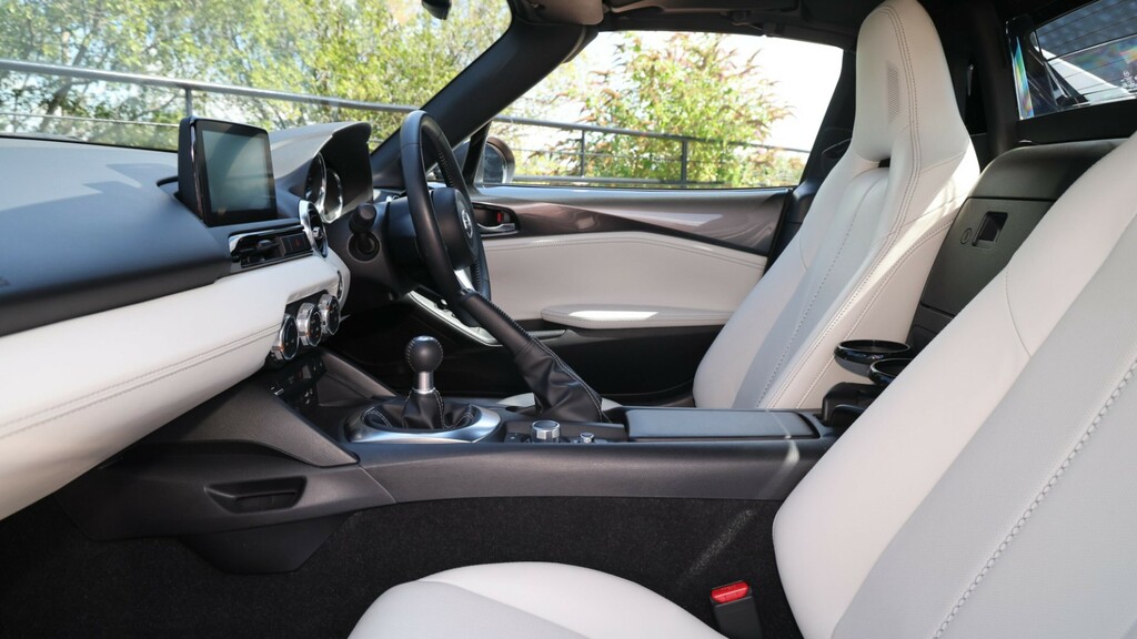 Mazda MX-5 1.5 Skyactiv-g Se-l Convertible Red #12