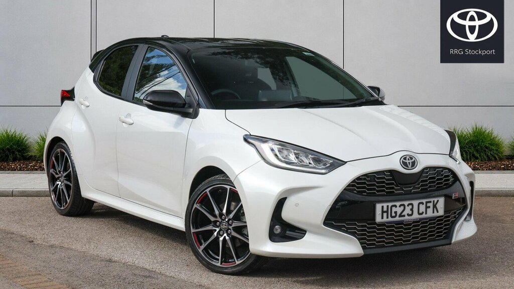 Toyota Yaris 1.5 Vvt-h Gr Sport E-cvt Euro 6 Ss White