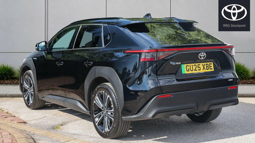 Toyota bZ4X 71.4Kwh Vision Awd 11Kw Obc Black #4