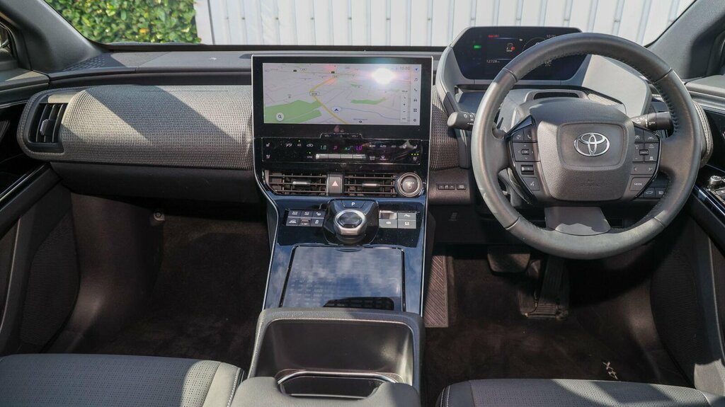 Toyota bZ4X 71.4Kwh Vision Awd 11Kw Obc Black #6