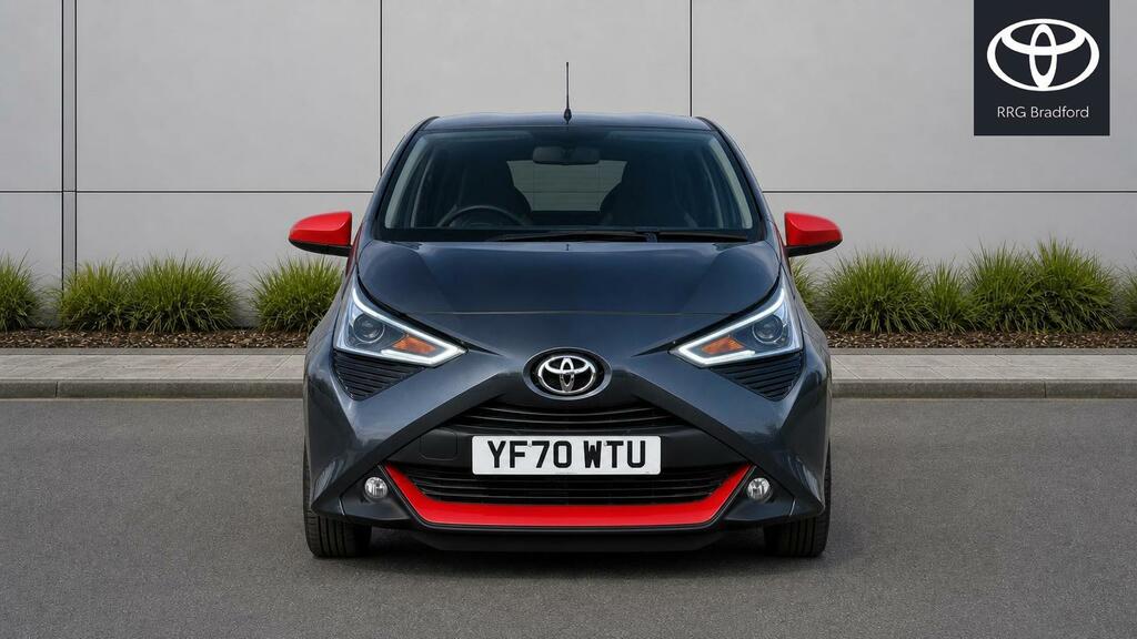 Toyota Aygo Silver #2