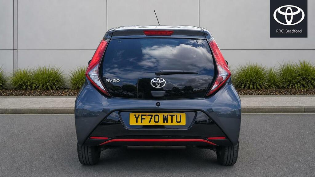 Toyota Aygo Silver #7