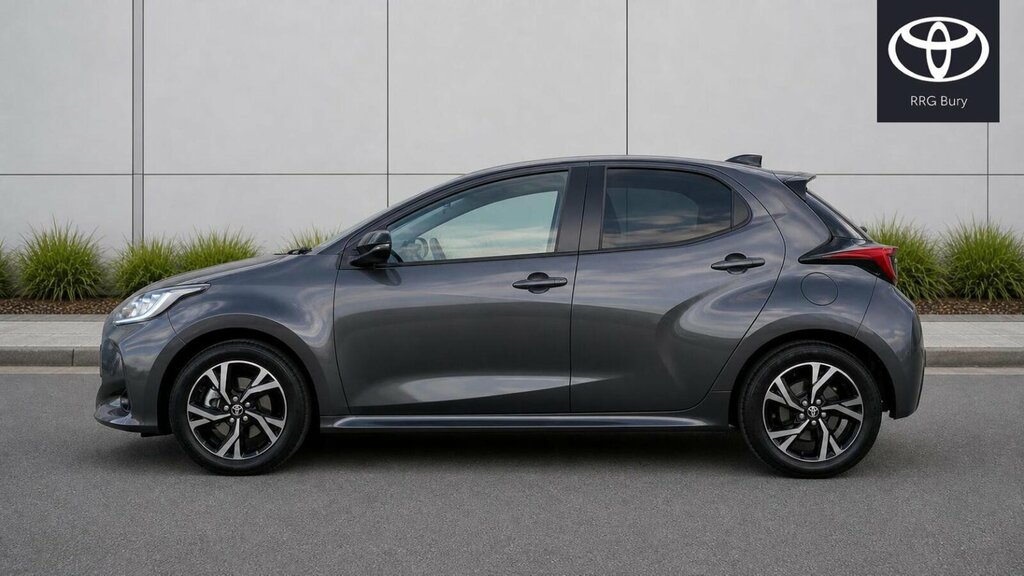 Toyota Yaris 1.5 Vvt-h Design E-cvt Euro 6 Ss MV75NME Grey #4