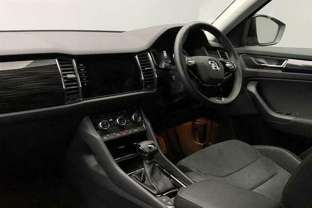 Skoda Kodiaq 2.0 Tsi 190 Se L 4X4 Dsg 7 Seat Black #6