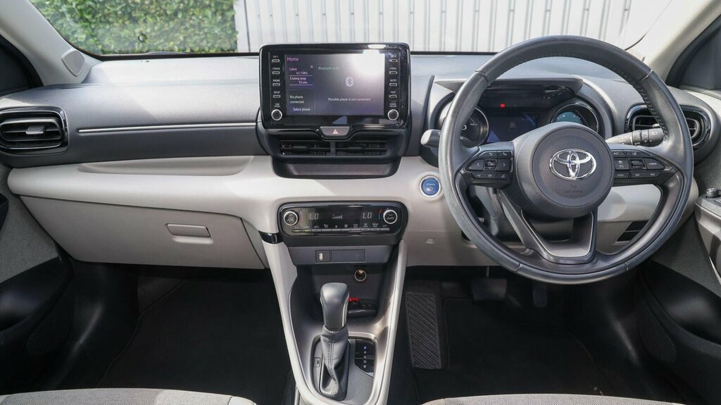 Toyota Yaris 1.5 Vvt-h Excel E-cvt Euro 6 Ss DF70PPK White #6