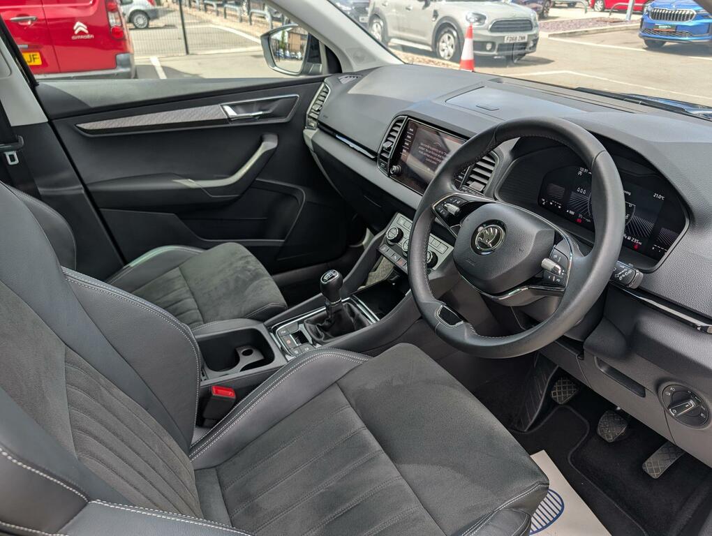 Skoda Karoq Se Drive Black #12
