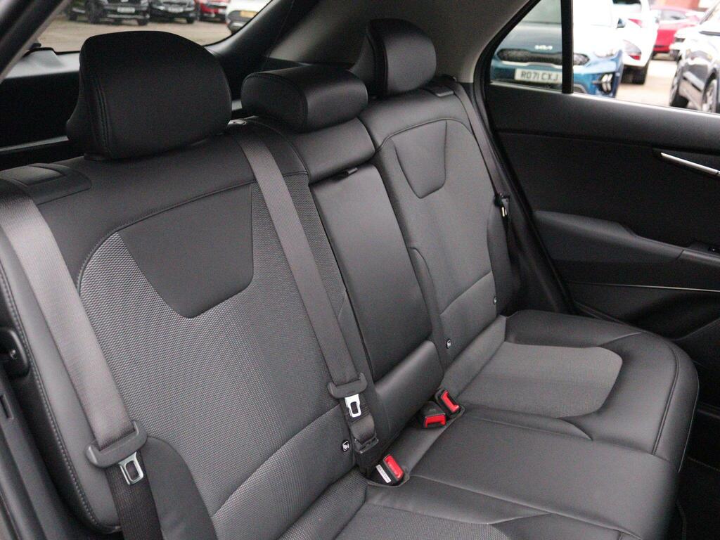 Kia Niro 1.6 Gdi Hybrid 2 Dct White #10