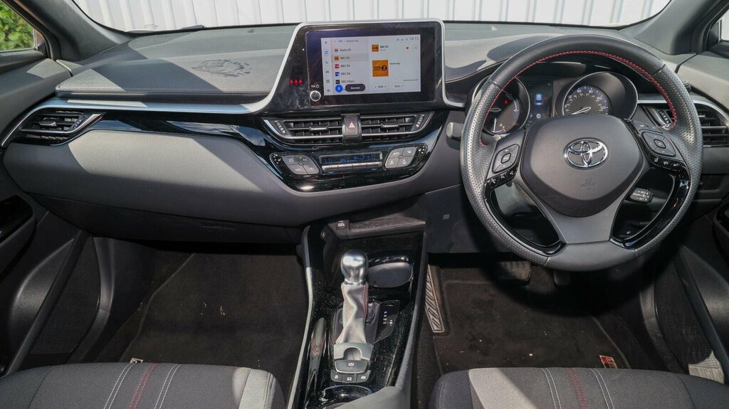 Toyota C-Hr 2.0 Vvt-h Gr Sport Cvt Euro 6 Ss MD73PXK White #6