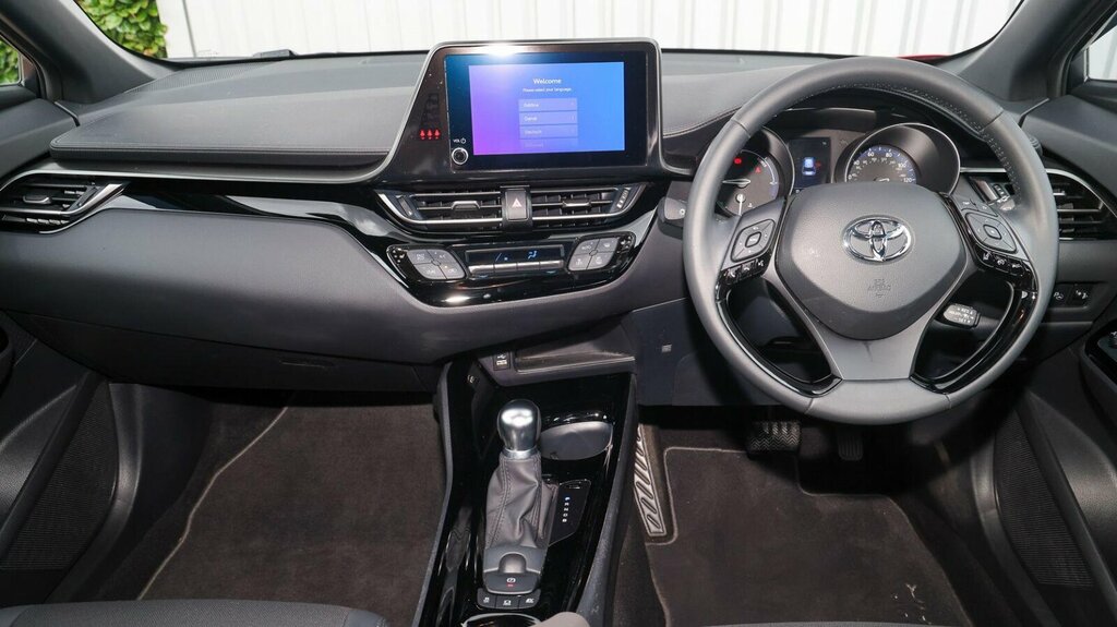 Toyota C-Hr 1.8 Vvt-h Design Cvt Euro 6 Ss MW72UVN Red #6
