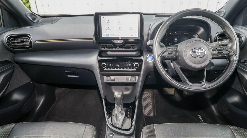 Toyota Yaris Cross 1.5 Vvt-h Premiere Edition E-cvt Euro 6 Ss EA22BYZ White #6
