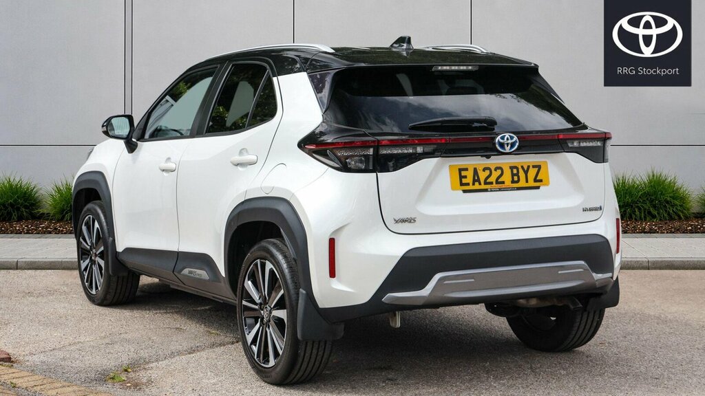 Toyota Yaris Cross 1.5 Vvt-h Premiere Edition E-cvt Euro 6 Ss EA22BYZ White #4