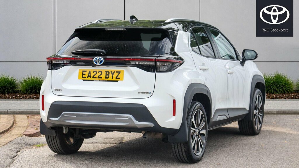 Toyota Yaris Cross 1.5 Vvt-h Premiere Edition E-cvt Euro 6 Ss EA22BYZ White #2