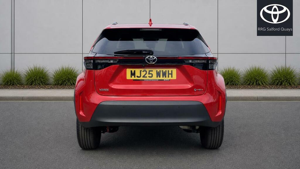 Toyota Yaris Cross Excel White #7