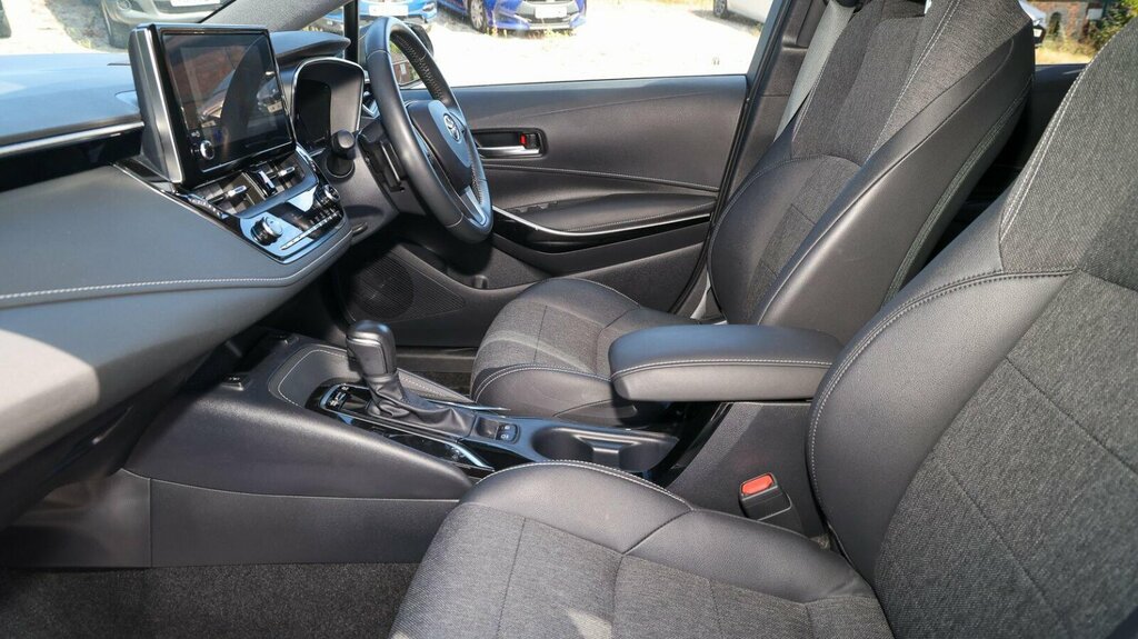 Toyota Corolla 2.0 Vvt-h Design Touring Sports Cvt Euro 6 Ss 5 MA72SXK Black #5