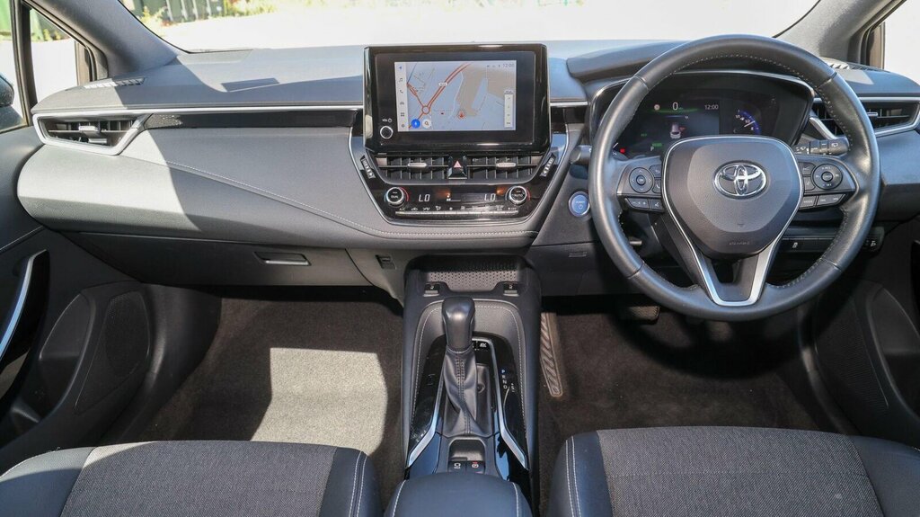 Toyota Corolla 2.0 Vvt-h Design Touring Sports Cvt Euro 6 Ss 5 MA72SXK Black #6