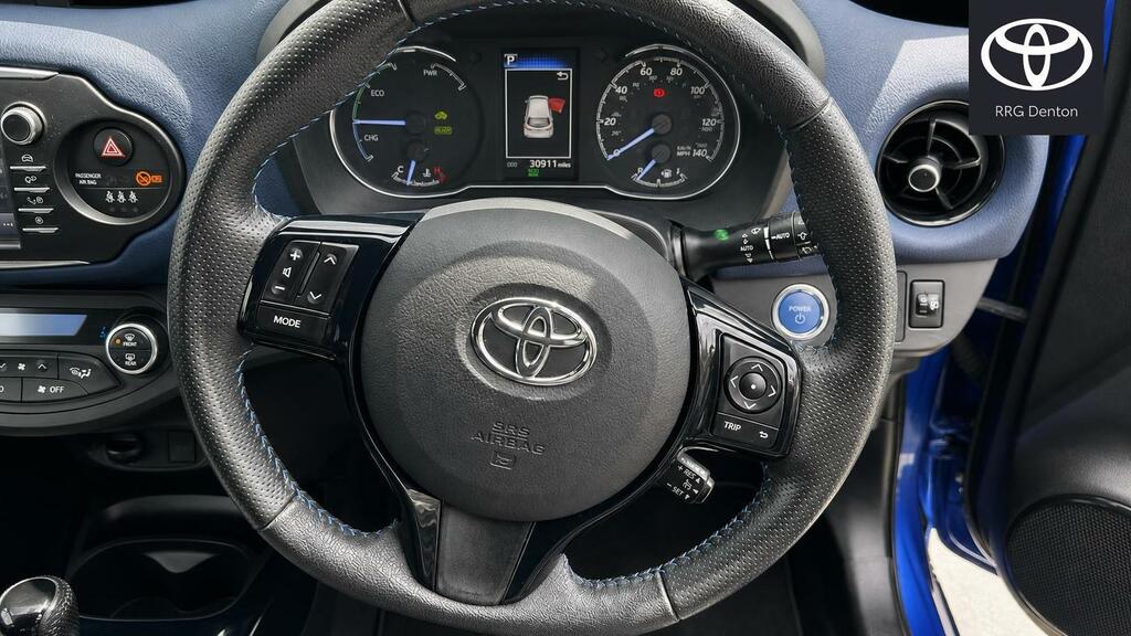 Toyota Yaris 1.5 Vvt-i Icon Tech 5-Dr Brown #22