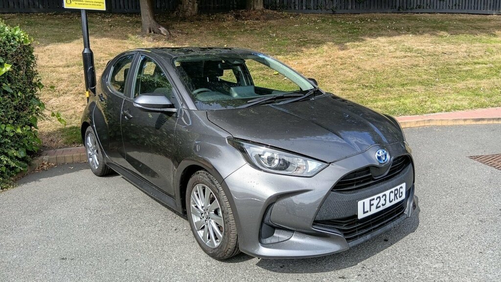 Toyota Yaris 1.5 Vvt-h Icon E-cvt Euro 6 Ss Grey