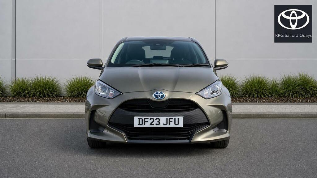 Toyota Yaris 1.5 Vvt-h Icon E-cvt Euro 6 Ss DF23JFU Brown #2