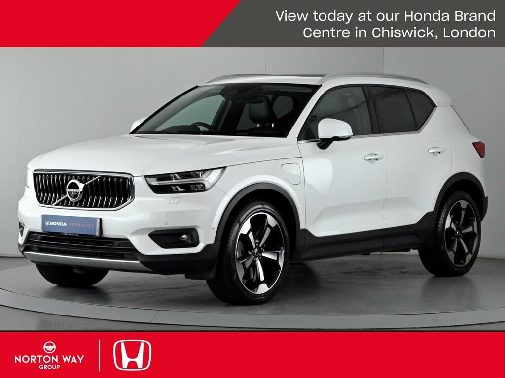 Volvo XC40 Inscription Pro T5 Plug-in Hybrid Fwd White #6
