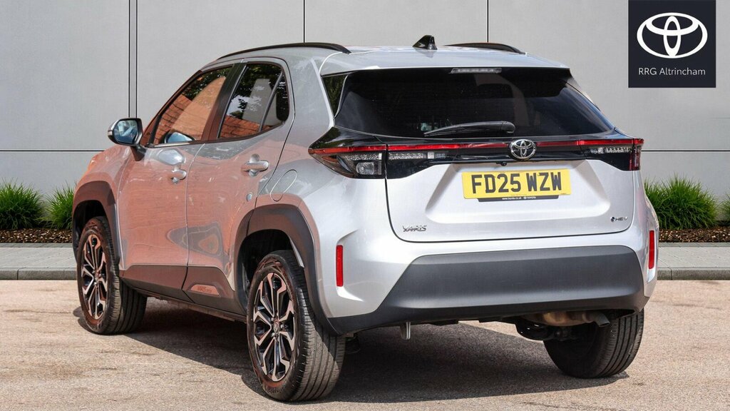 Toyota Yaris Cross 1.5 Vvt-h Design E-cvt Euro 6 Ss Silver #4