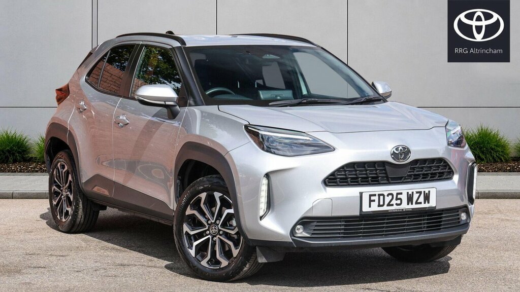 Toyota Yaris Cross 1.5 Vvt-h Design E-cvt Euro 6 Ss Silver
