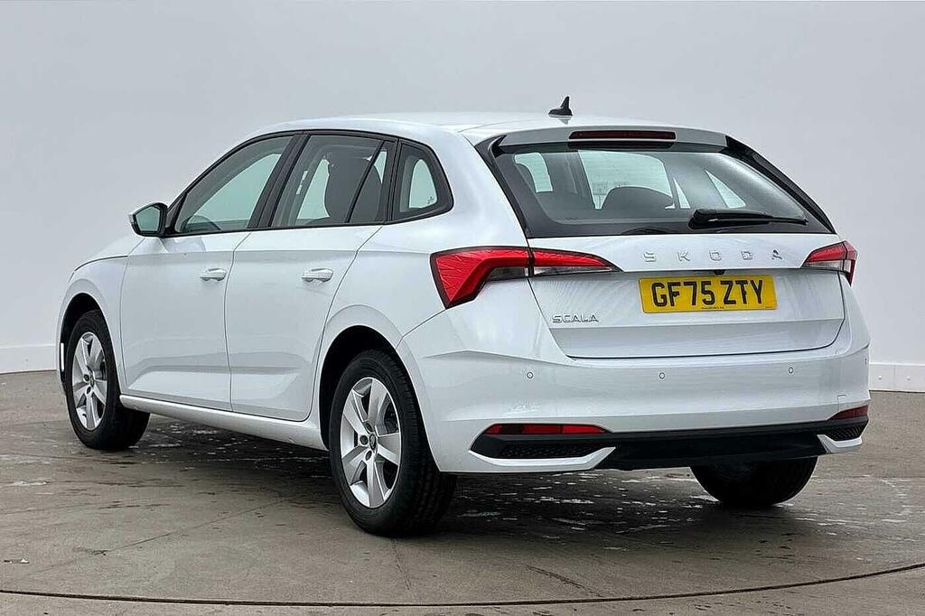 Skoda Scala 1.0 Tsi 116 Se Edition Dsg White #3
