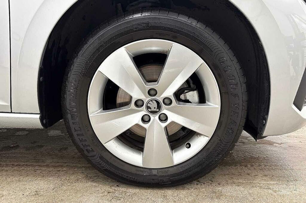 Skoda Scala 1.0 Tsi 116 Se Edition Dsg Silver #5