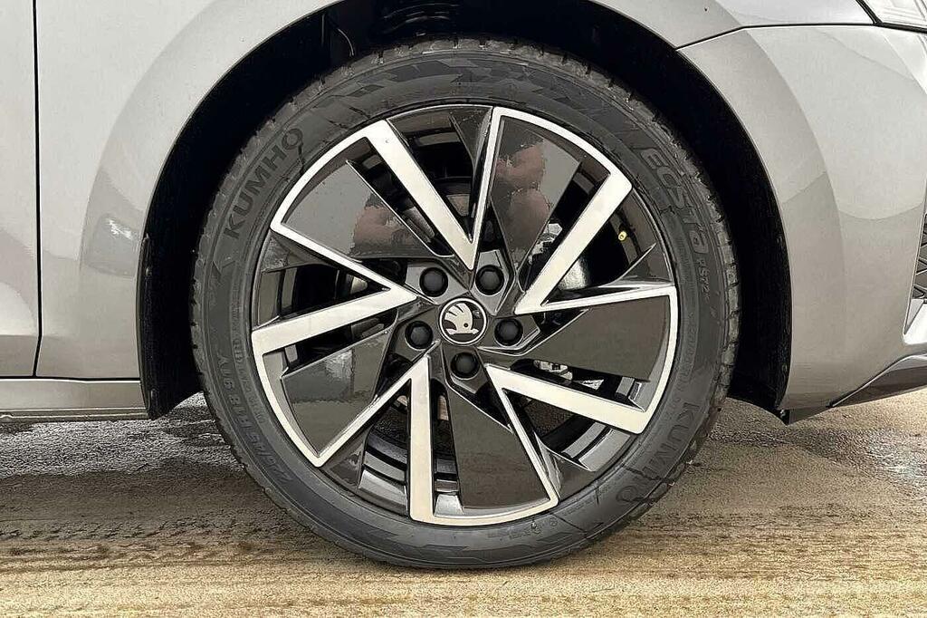 Skoda Octavia 1.5 Tsi 150 E-tec Sportline Dsg Grey #5