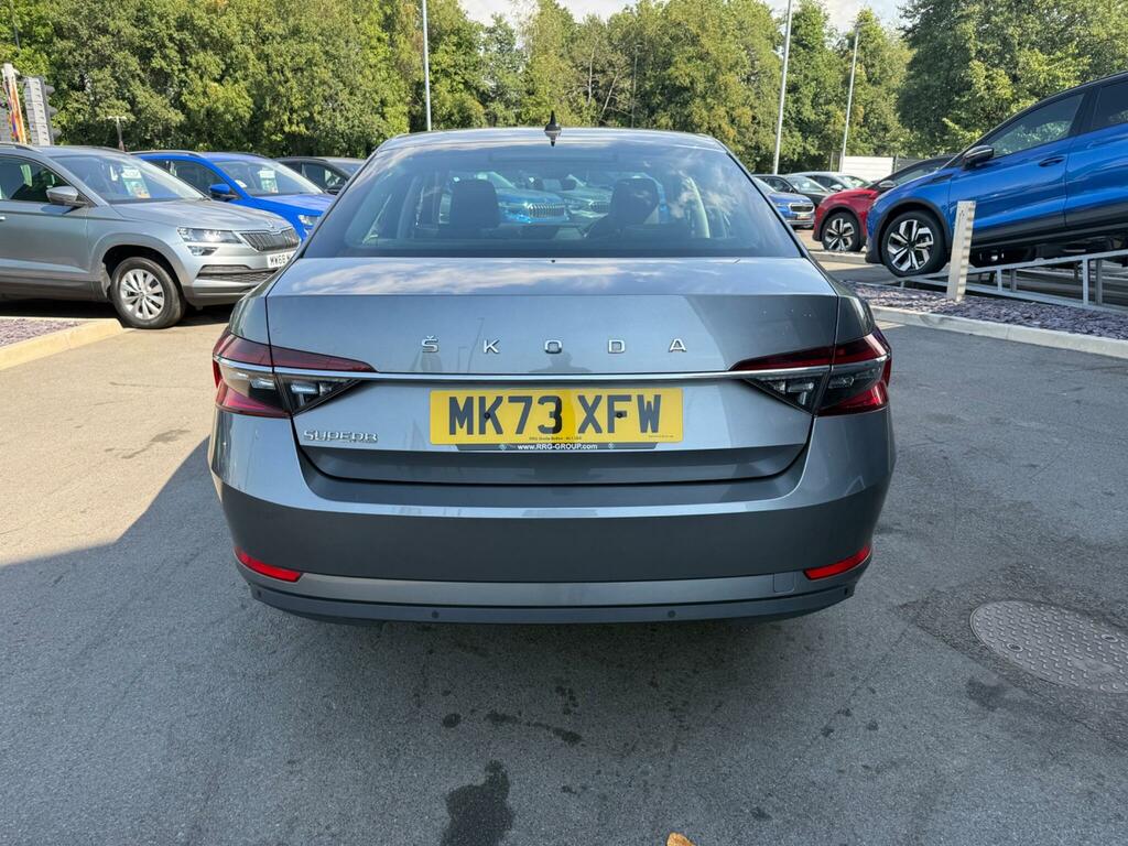 Skoda Superb Skoda Superb Estate 1.4 Tsi Iv Sport Line Plus Dsg White #8