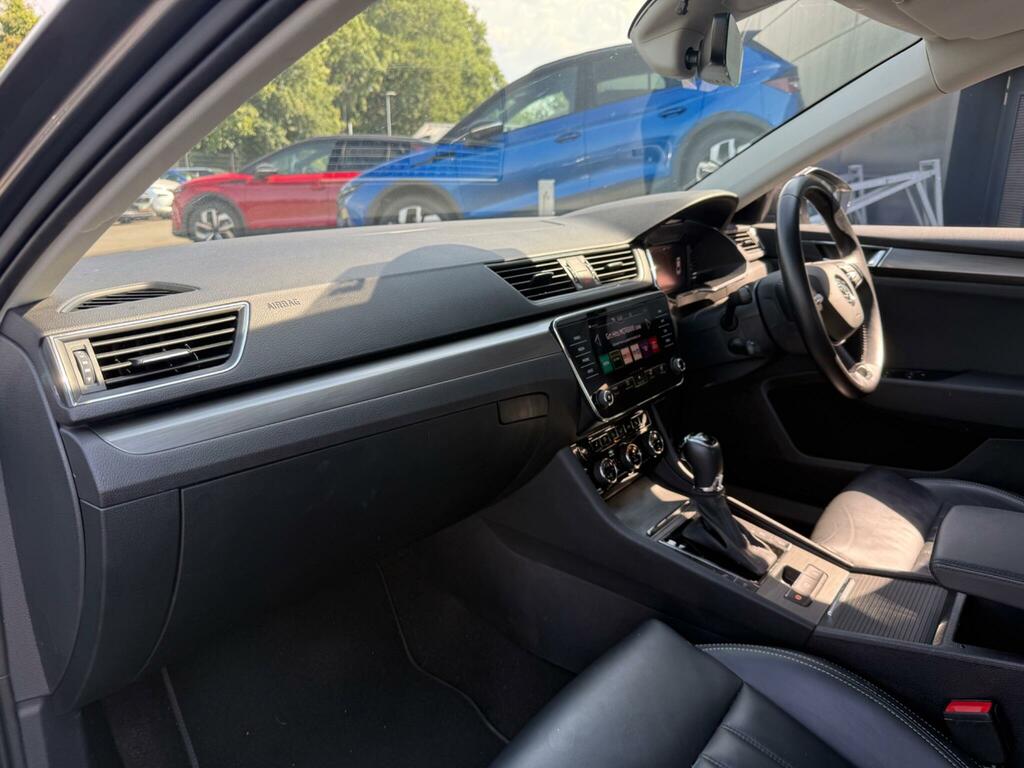 Skoda Superb 2.0 Tdi Cr Se L Dsg Grey #2