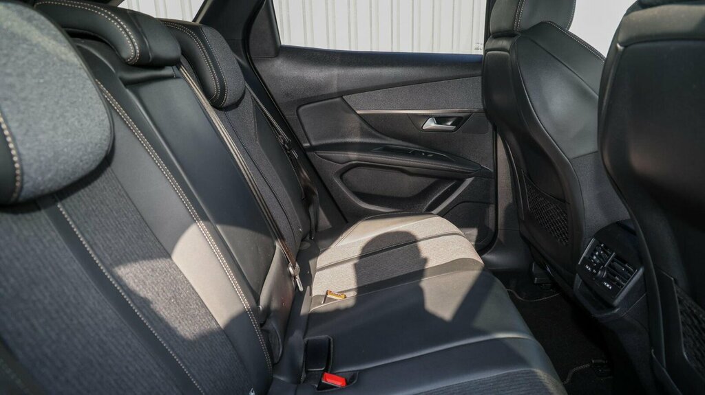 Peugeot 3008 1.2 Puretech Gt Line Premium Eat Euro 6 Ss  #8