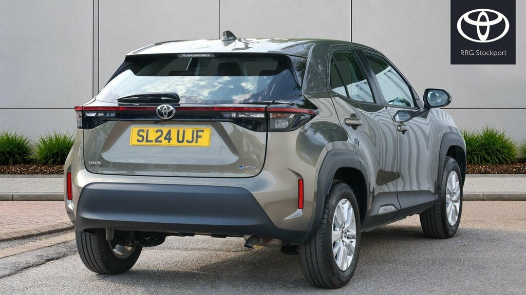 Toyota Yaris Cross 1.5 Vvt-h Icon E-cvt Euro 6 Ss Brown #2