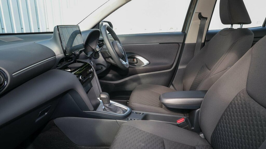 Toyota Yaris Cross 1.5 Vvt-h Icon E-cvt Euro 6 Ss Brown #5