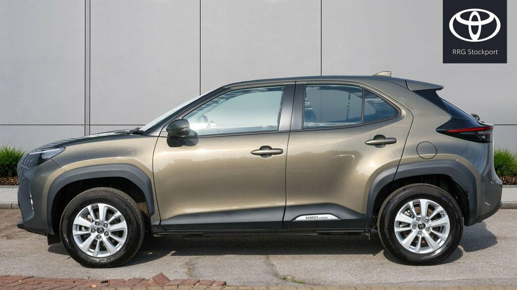 Toyota Yaris Cross 1.5 Vvt-h Excel E-cvt Euro 6 Ss Black #24