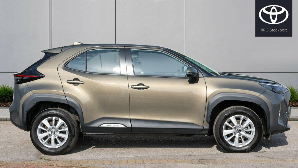 Toyota Yaris Cross 1.5 Vvt-h Excel E-cvt Euro 6 Ss Black #23
