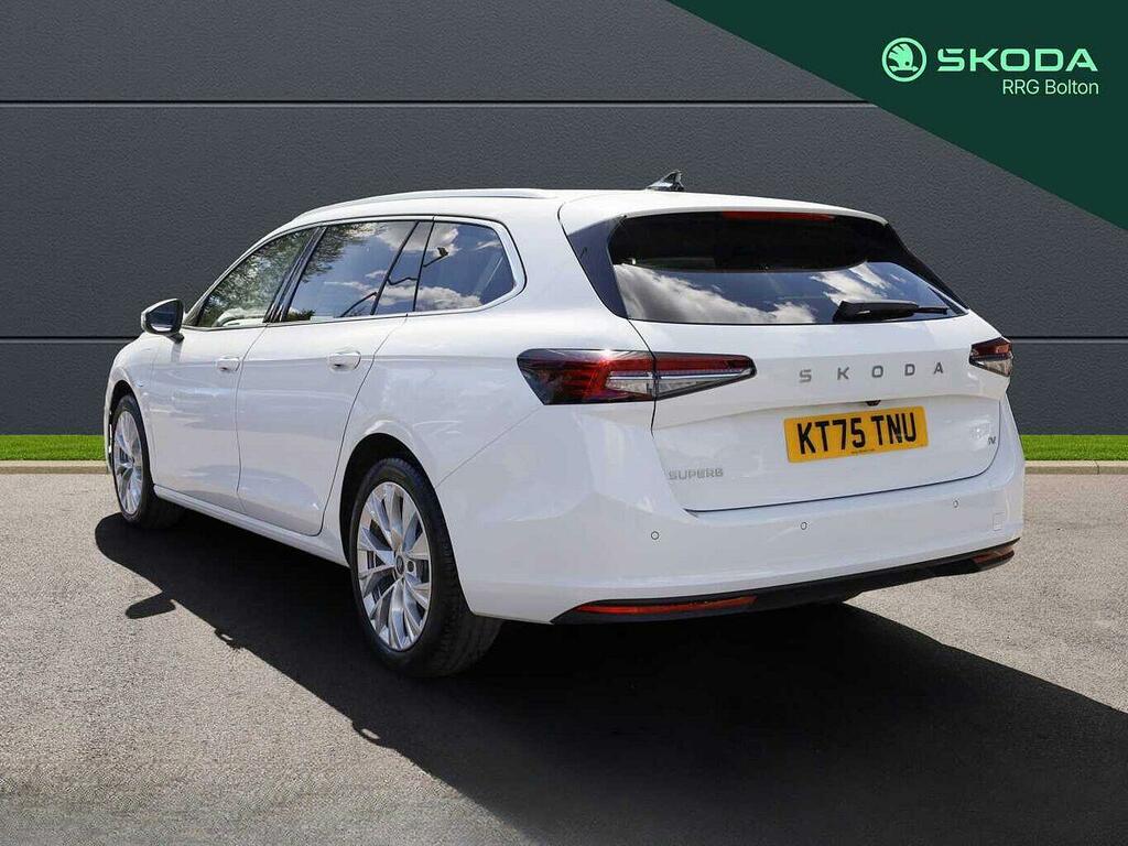 Skoda Superb 1.5 Tsi Iv Se L Dsg White #3