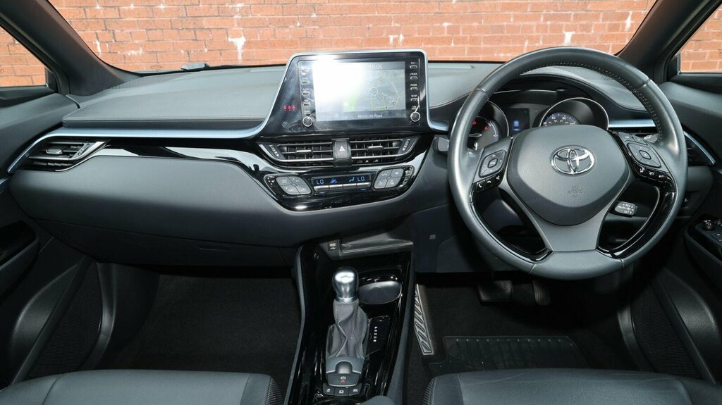 Toyota C-Hr 1.8 Vvt-h Design Cvt Euro 6 Ss Red #6