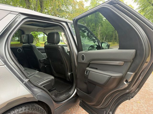Land Rover Discovery 3.0 Td6 Hse Luxury Station Wagon Grey #14