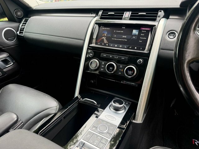 Land Rover Discovery 3.0 Td6 Hse Luxury Station Wagon Grey #23