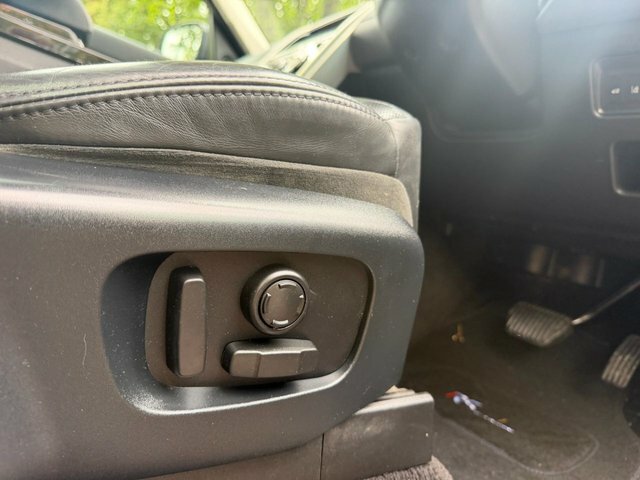 Land Rover Discovery 3.0 Td6 Hse Luxury Station Wagon Grey #35