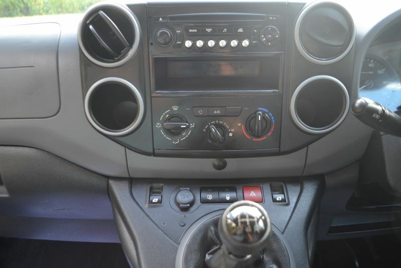 Peugeot Partner 850 S L1 White #12