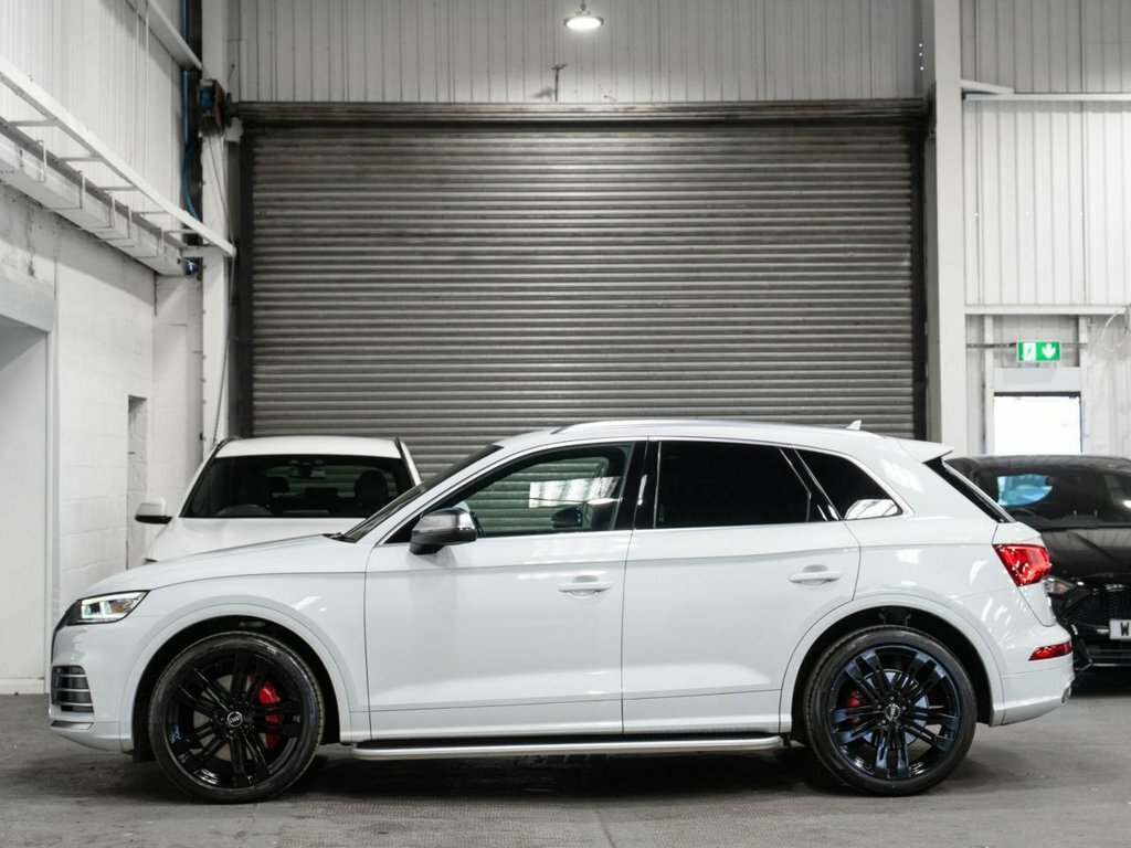 Audi SQ5 3L Null White #6