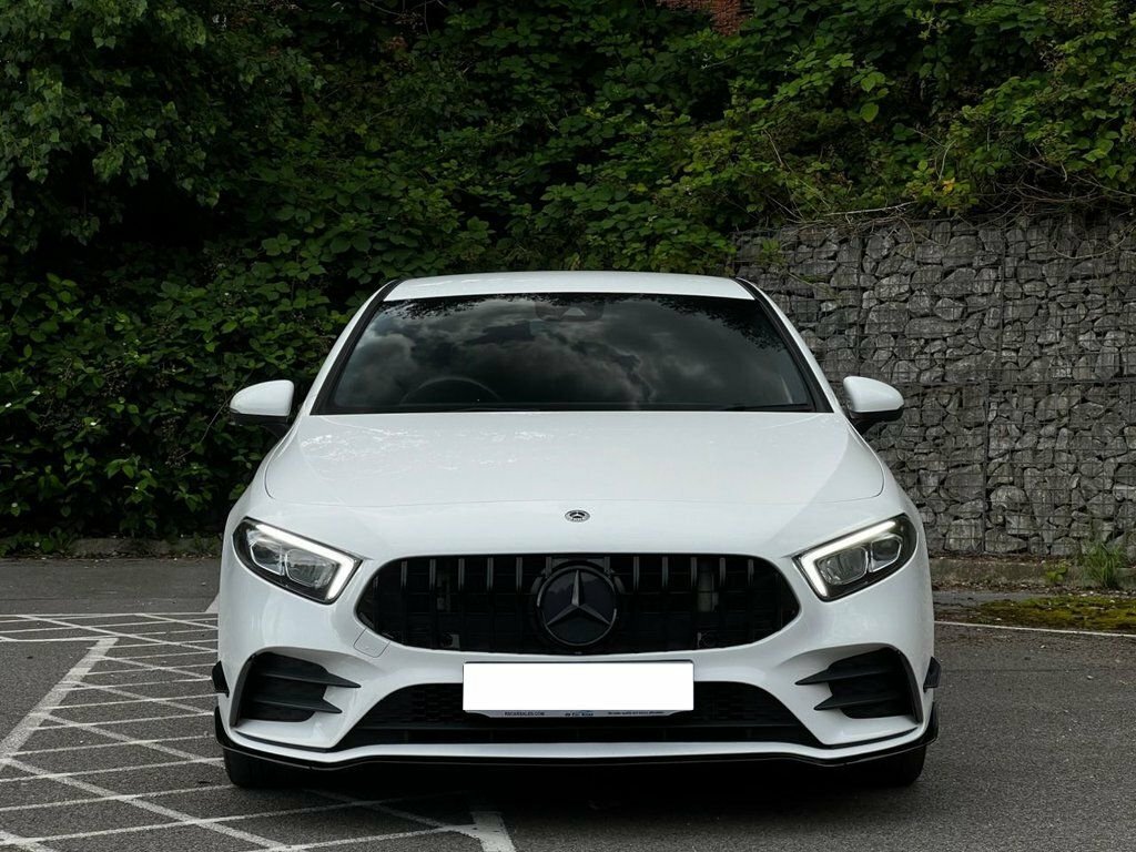 Mercedes-Benz A Class 1.3L Amg Line Edition White #6