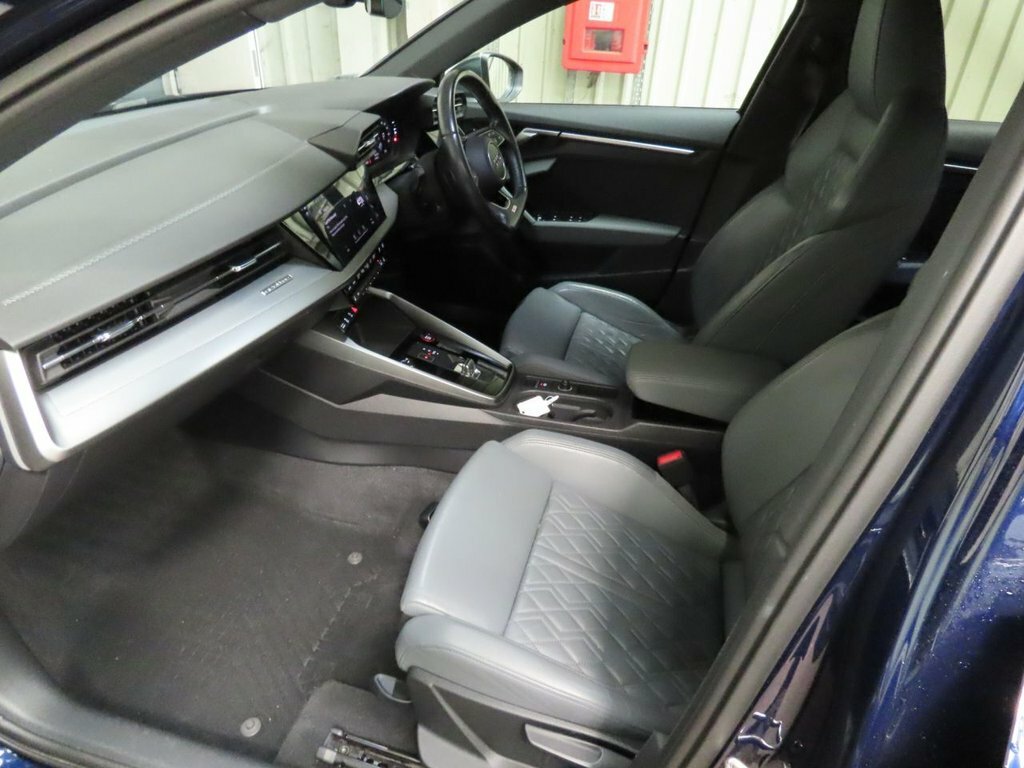 Audi S3 2.0 Tfsi Black Edition Sportback S Tronic Quattro White #8