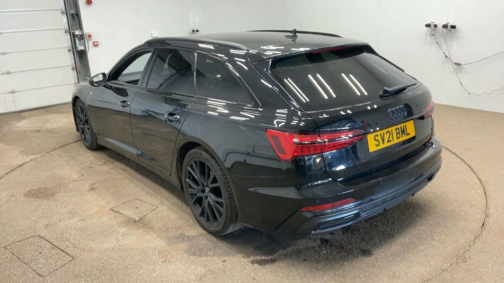 Audi A6 Avant 2L Black Edition Black #2