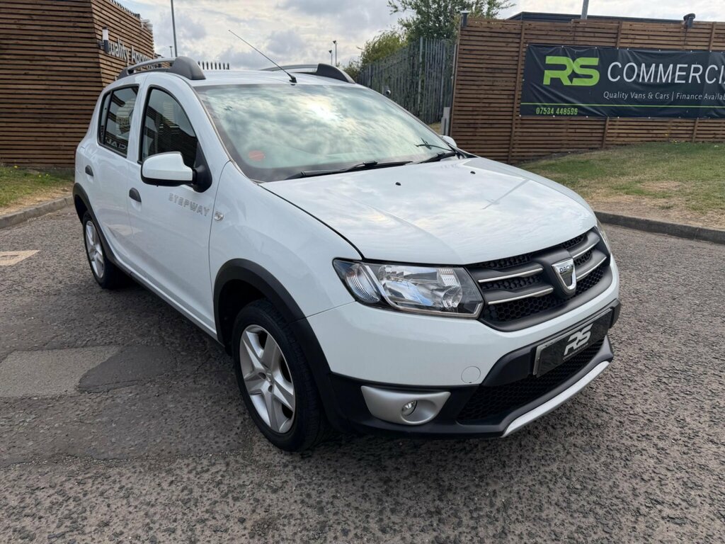 Dacia Sandero Stepway 0.9 Tce Laureate Euro 6 Ss White #3
